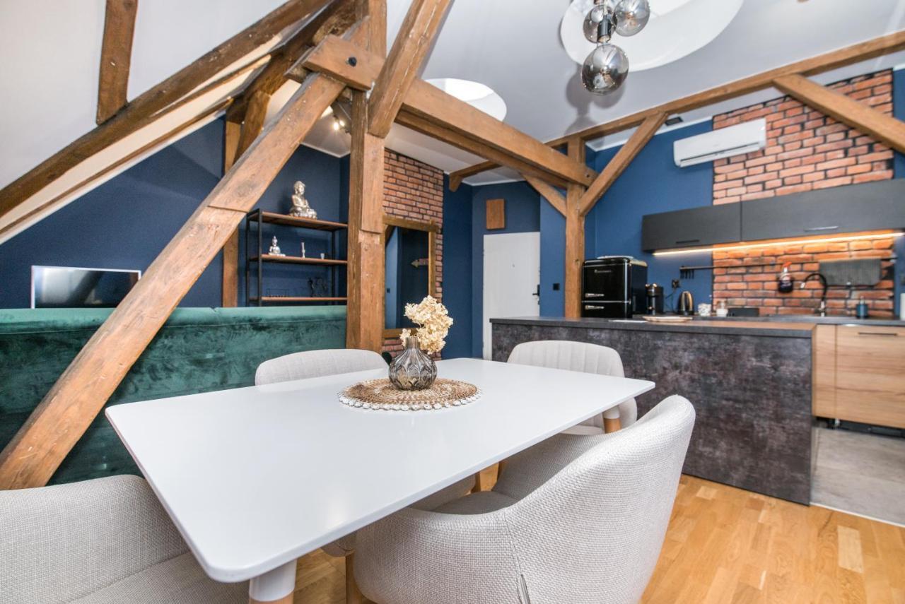 Uroczy Apartament Gliwice Luaran gambar