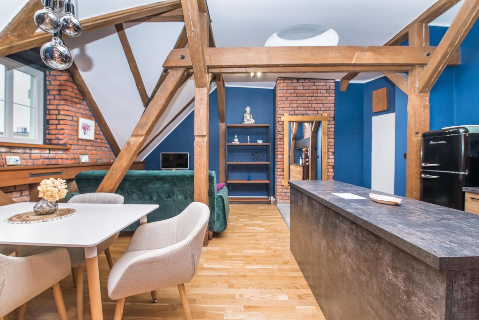 Uroczy Apartament Gliwice Luaran gambar